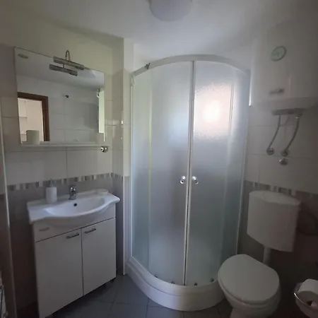 Roko Appartement *